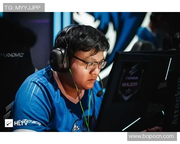 巴图尔对决分析与战术解析全面解读赛事背后的故事与精彩瞬间